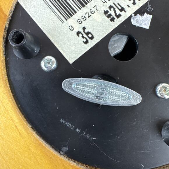 Nativity Snow Globe San Francisco Music Box Co We wish you a Merry Christmas - Picture 9 of 13